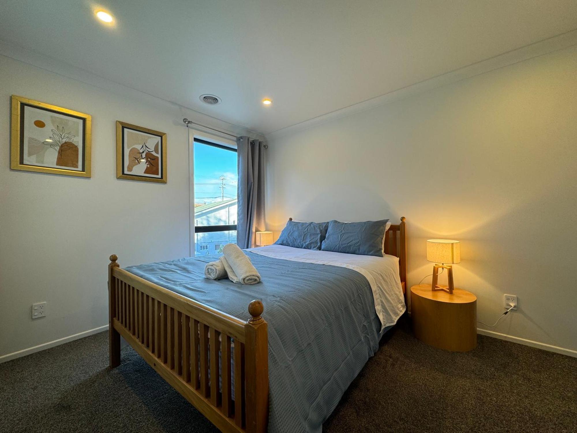 No Party Allowed, Entire Brand New 3 Bedroom Townhouse, Free Unlimited Fibre Wifi And Free Parking Wellington Eksteriør bilde