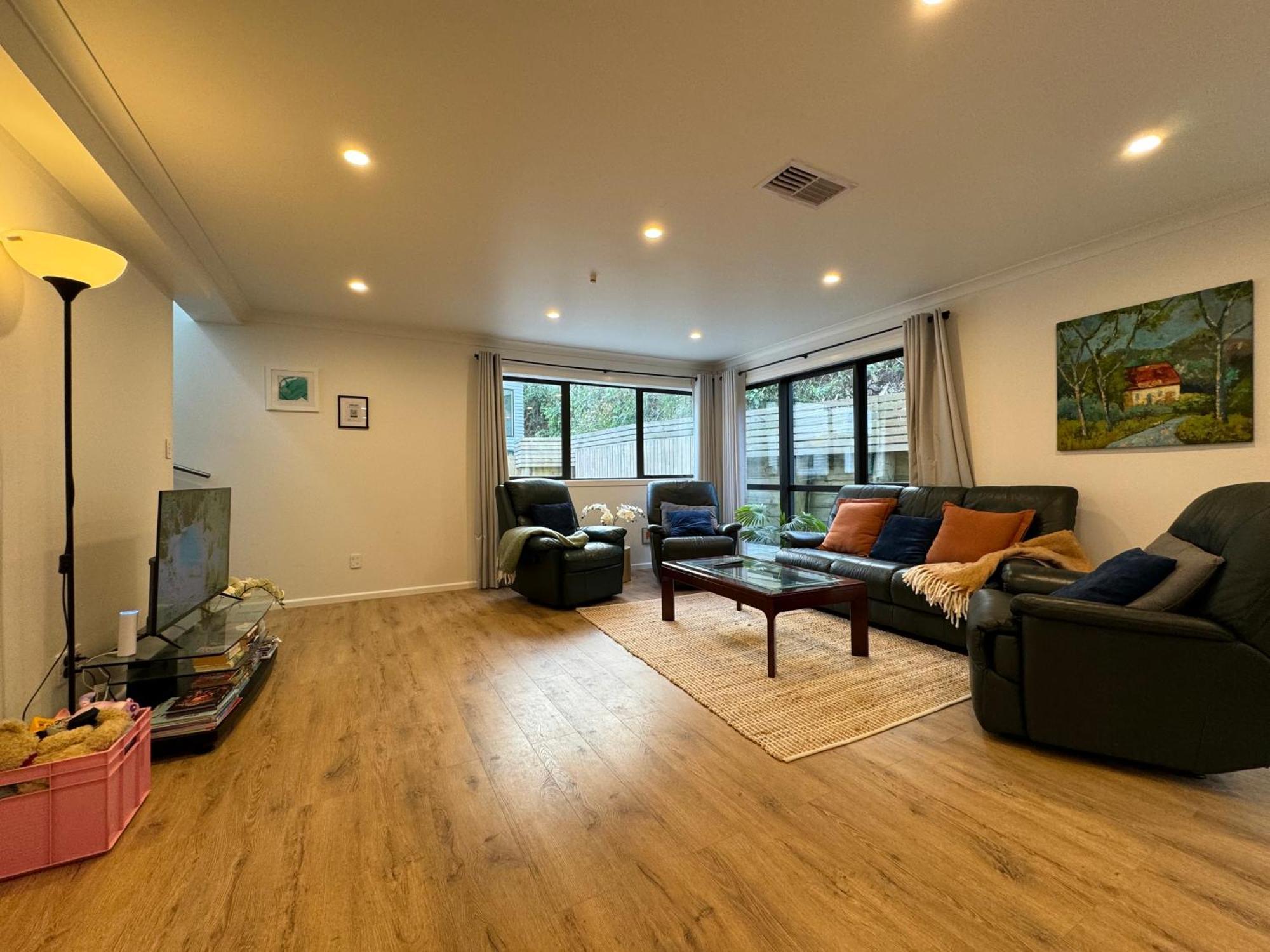 No Party Allowed, Entire Brand New 3 Bedroom Townhouse, Free Unlimited Fibre Wifi And Free Parking Wellington Eksteriør bilde