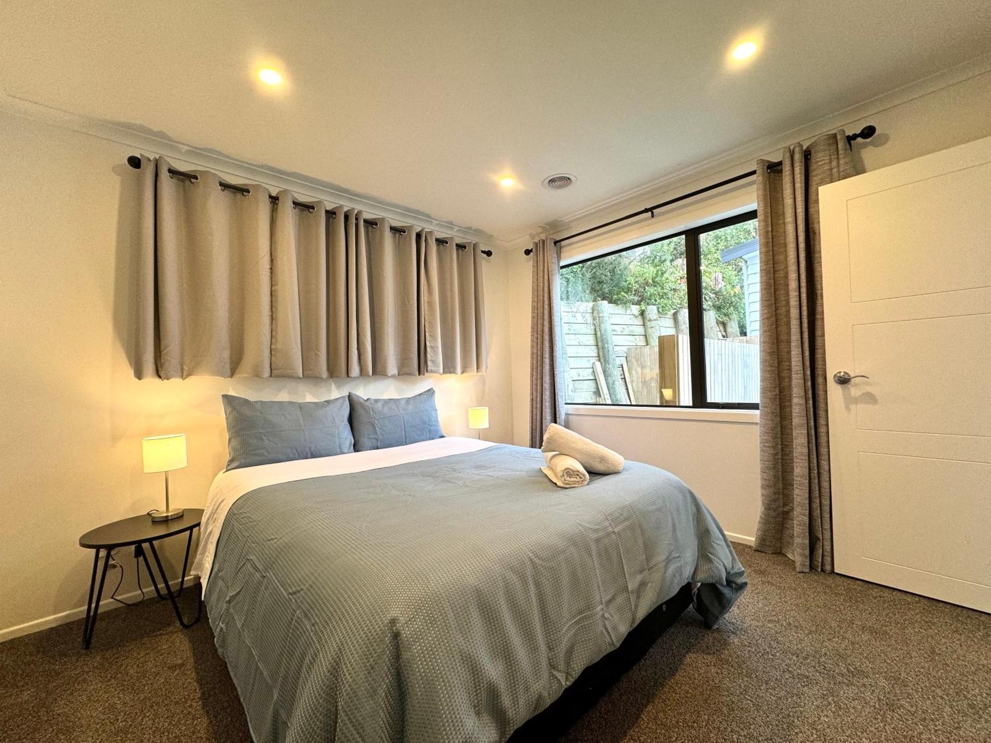 No Party Allowed, Entire Brand New 3 Bedroom Townhouse, Free Unlimited Fibre Wifi And Free Parking Wellington Eksteriør bilde
